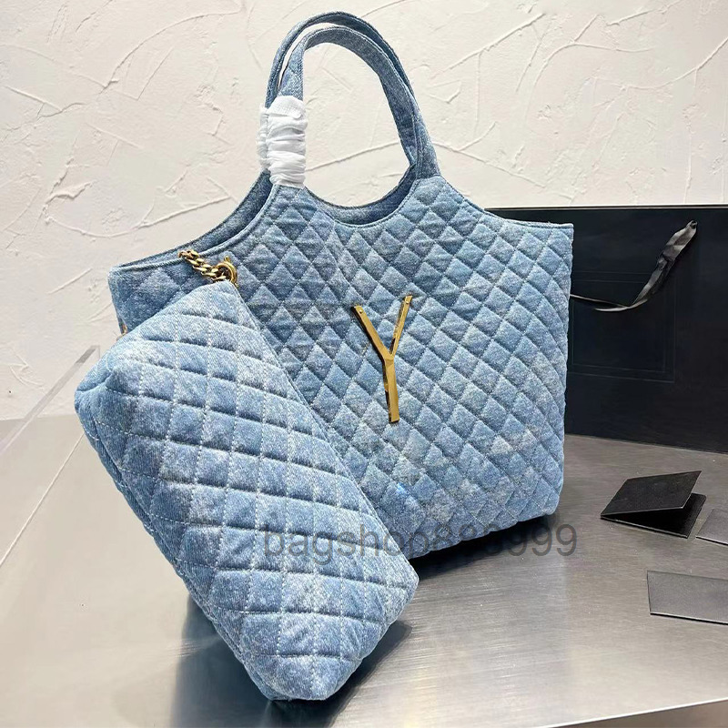 Designers tote bag Fashion Trend handbag Icare maxi leather Shopping Bag Beach Bags Multifunction Handbags Womens Purse With Small Wallet a, Multicolor
Designers tote bag Fashion Trend handbag Icare maxi leather Shopping Bag Beach Bags Multifunction Handbags Womens Purse With Small Wallet a, Multicolor