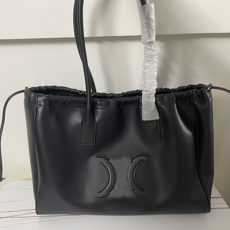 Fashion Leather Handbag Women Drawstring Tote Shopping Bags Cowhide Brand Letters Artwork Lady Bag Large Capacity Pocket Handbags Purse
Fashion Leather Handbag Women Drawstring Tote Shopping Bags Cowhide Brand Letters Artwork Lady Bag Large Capacity Pocket Handbags Purse