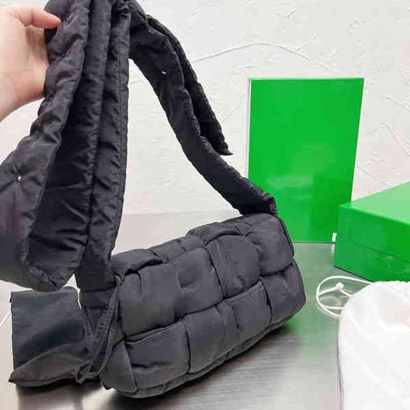 Designer Luxury Womens Bags Bottegas Handbag Fashion Shoulder dupes nylon Venetas Large Capacity Totes leather crossbody Bag Versatile mini jodie Wallet YRXF, Blue
Designer Luxury Womens Bags Bottegas Handbag Fashion Shoulder dupes nylon Venetas Large Capacity Totes leather crossbody Bag Versatile mini jodie Wallet YRXF, Blue