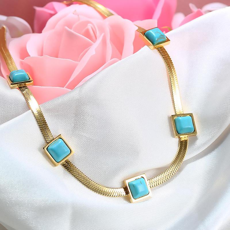 Chains Classic Gold Color Snake Bone Chain Necklace For Women Stainless Steel Vintage Three Large Square Zircon Jewelry Gift
Chains Classic Gold Color Snake Bone Chain Necklace For Women Stainless Steel Vintage Three Large Square Zircon Jewelry Gift