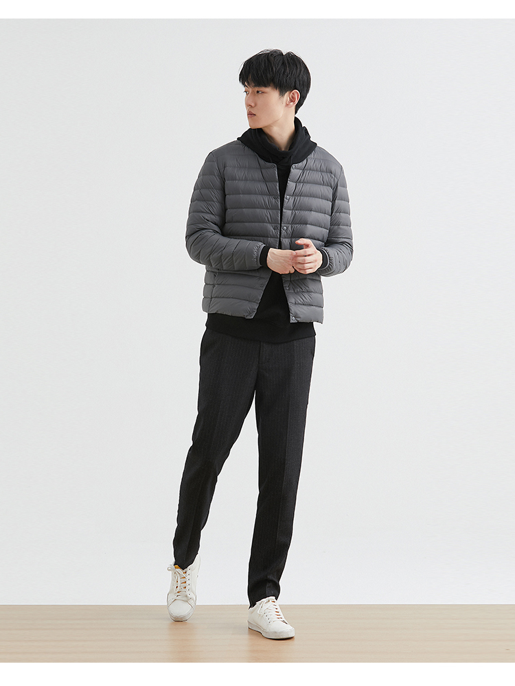 Men's Down Parkas Men's Down Jacket Ultra Light 90% White Duck Down Jacket Men Warm Liner Windproof Round Neck Lightweight Button Mid-layer 