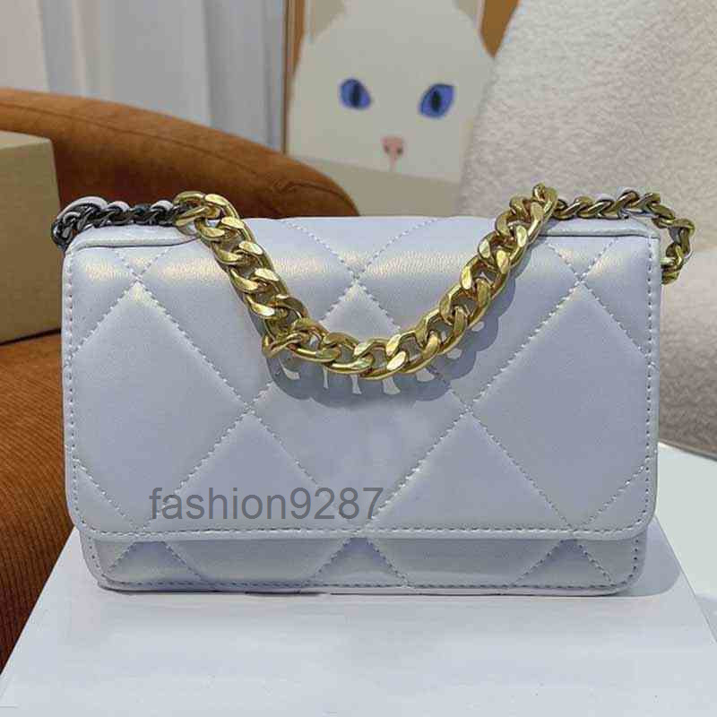 designer bags Flap Mini Glitter Bags Quality Sheepskin Coral Solid Color Crossbody Bag Gold-Tone Ruthenium-Finish Metal Chain Timeless Dia, Pink
designer bags Flap Mini Glitter Bags Quality Sheepskin Coral Solid Color Crossbody Bag Gold-Tone Ruthenium-Finish Metal Chain Timeless Dia, Pink