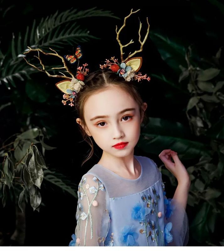 Hair Accessories LED Reindeer Antler Headband Deer Ear Flower Glow Light Crown Party Cosplay Birthday Wedding Rave Halloween Christmas 220909