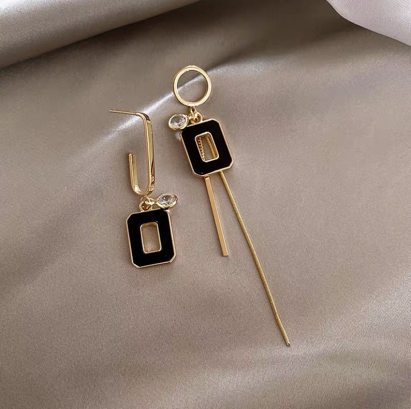designer jewelry earrings dangle Black shell asymmetric female white long temperament tassel earring
designer jewelry earrings dangle Black shell asymmetric female white long temperament tassel earring
