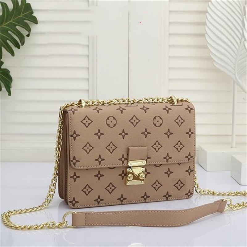 2022 Women Luxurys Brand Designer Bags high quality handbags Crossbody bag Genuine leather handbag Messenger Shoulder Bag
2022 Women Luxurys Brand Designer Bags high quality handbags Crossbody bag Genuine leather handbag Messenger Shoulder Bag