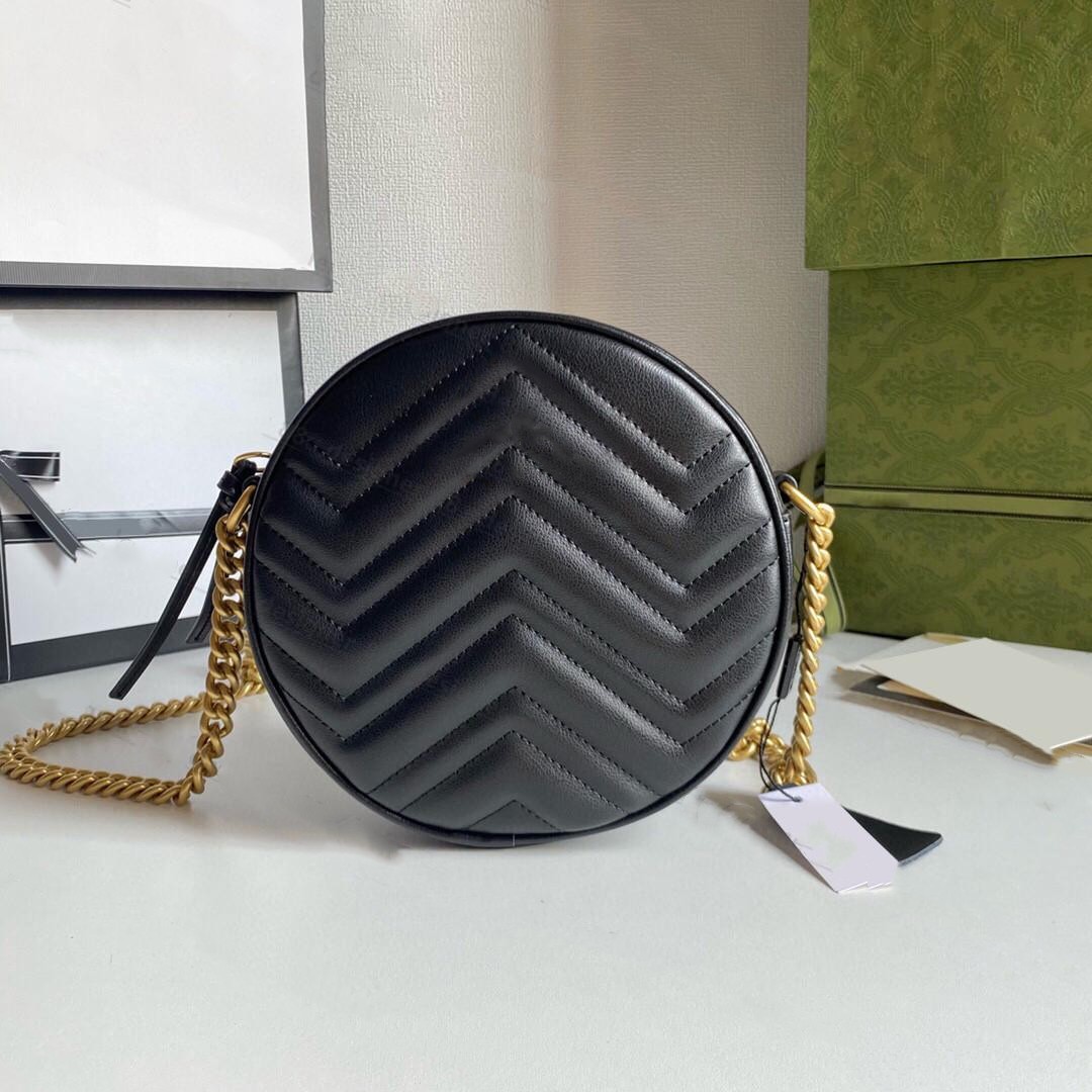 top quality Women's men Crossbody Genuine leather Bags tote famous fashion Shoulder bag wallet Purse Luxury Designer Original Evening Handbags hobo Handbag, Bag hangings
top quality Women's men Crossbody Genuine leather Bags tote famous fashion Shoulder bag wallet Purse Luxury Designer Original Evening Handbags hobo Handbag, Bag hangings