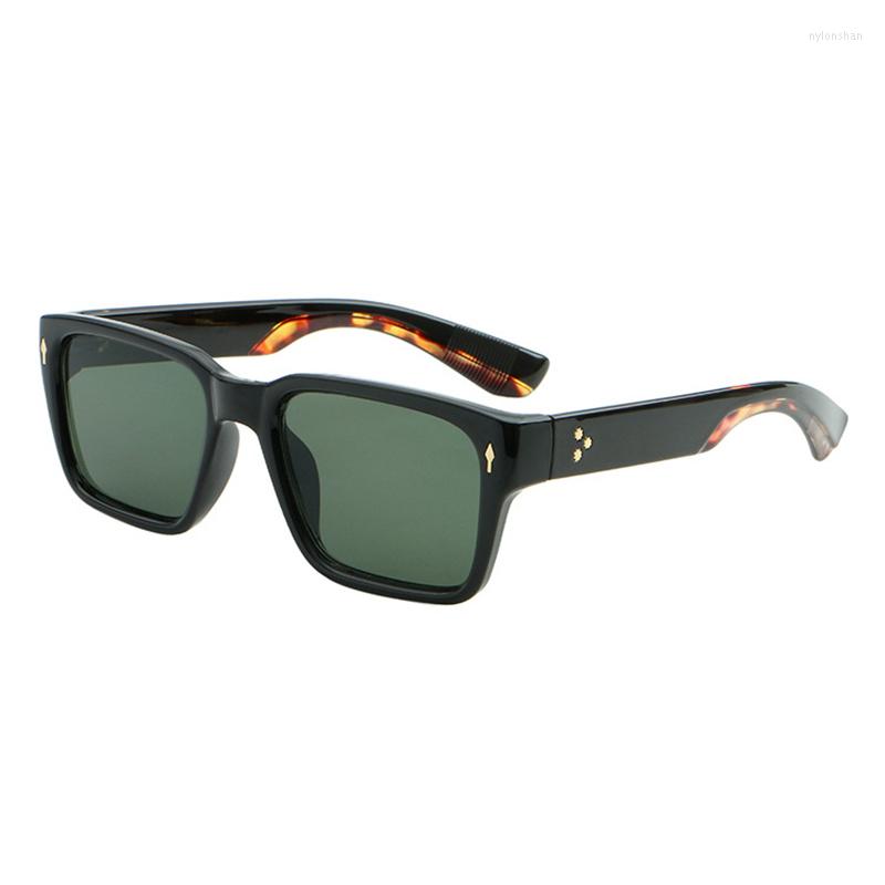 Sunglasses Brand Designer Square Women Retro Big Frame Shades Metal Parts Men Sun Glasses Fashion Vintage Gradient
Sunglasses Brand Designer Square Women Retro Big Frame Shades Metal Parts Men Sun Glasses Fashion Vintage Gradient