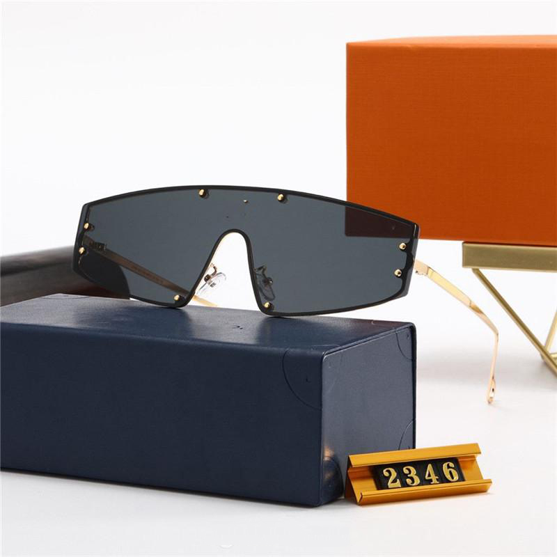 New Designer Sunglasses Stylish Summer Beach Glasses Full Frame Lettered Rectangular Design for Men and Women 6 Optional
New Designer Sunglasses Stylish Summer Beach Glasses Full Frame Lettered Rectangular Design for Men and Women 6 Optional