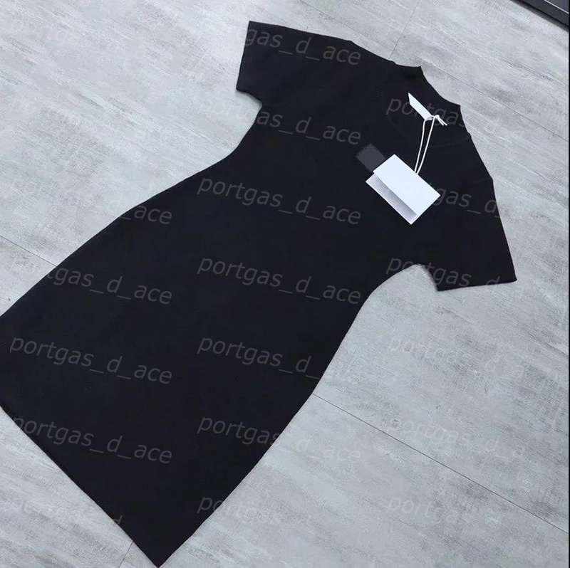 Luxury Designer Knit Dress Brand Womens T Shirt Black Hip Cover Dress Short Sleeve Turtleneck Knitted Tops, Black dress with label
Luxury Designer Knit Dress Brand Womens T Shirt Black Hip Cover Dress Short Sleeve Turtleneck Knitted Tops, Black dress with label