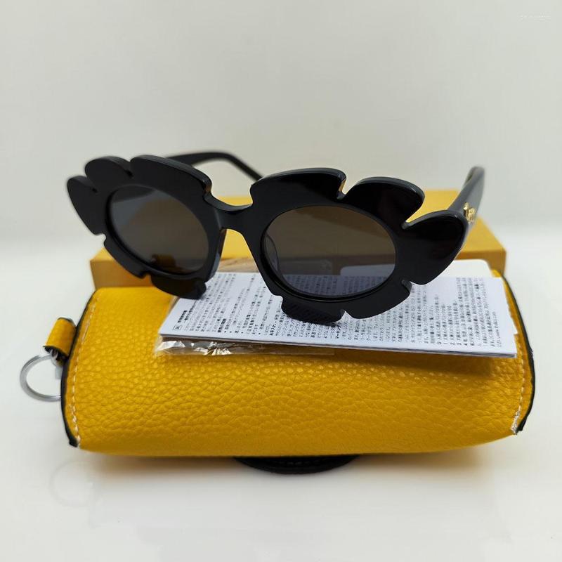 Sunglasses 2022 Party Strange Brand Acetate Flowers Girl Black Weird Trending Product Ladies Designer Sun Glasses
Sunglasses 2022 Party Strange Brand Acetate Flowers Girl Black Weird Trending Product Ladies Designer Sun Glasses