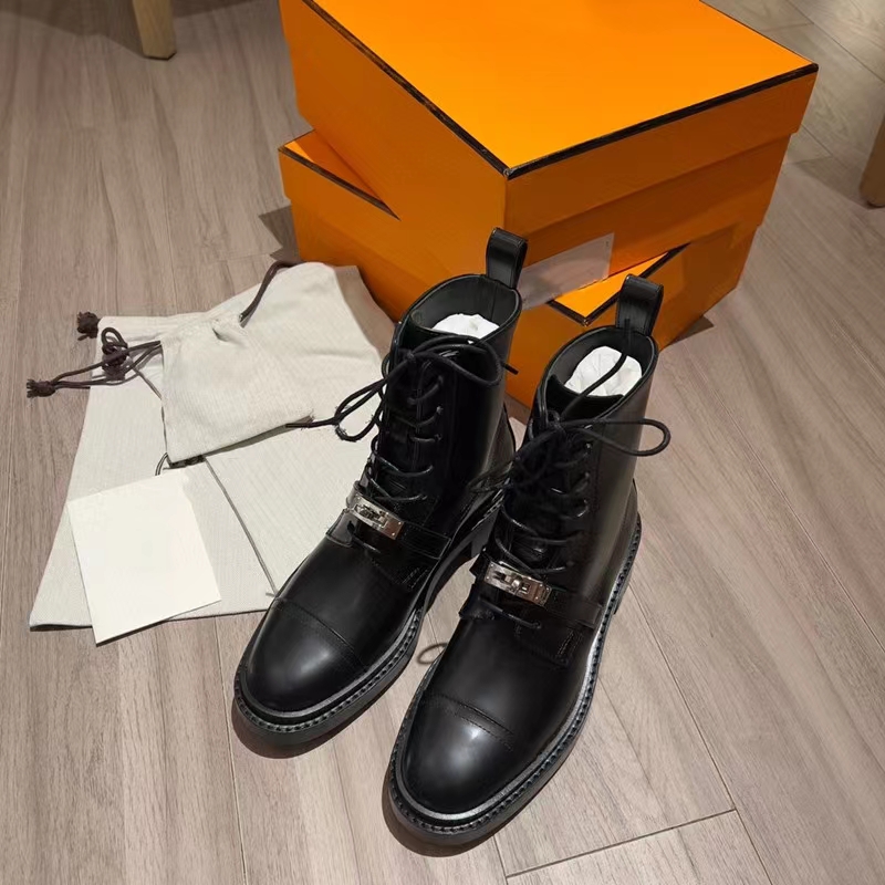 brand women's boots personality H clasp lace-up round head leather fashion Martin boots for woman thick heel sole European designer Short boots, Customize
brand women's boots personality H clasp lace-up round head leather fashion Martin boots for woman thick heel sole European designer Short boots, Customize