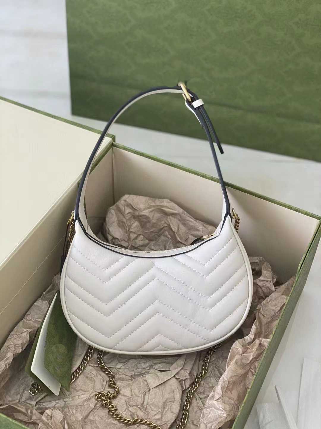 NEW Latest Shoulder Bag High baokuanqnylon hobo Quality Luxury Designer Fashion Handbag monog Embossing Fashions classics Handbags Luxurys Brands Crossbody Bags, Box
NEW Latest Shoulder Bag High baokuanqnylon hobo Quality Luxury Designer Fashion Handbag monog Embossing Fashions classics Handbags Luxurys Brands Crossbody Bags, Box