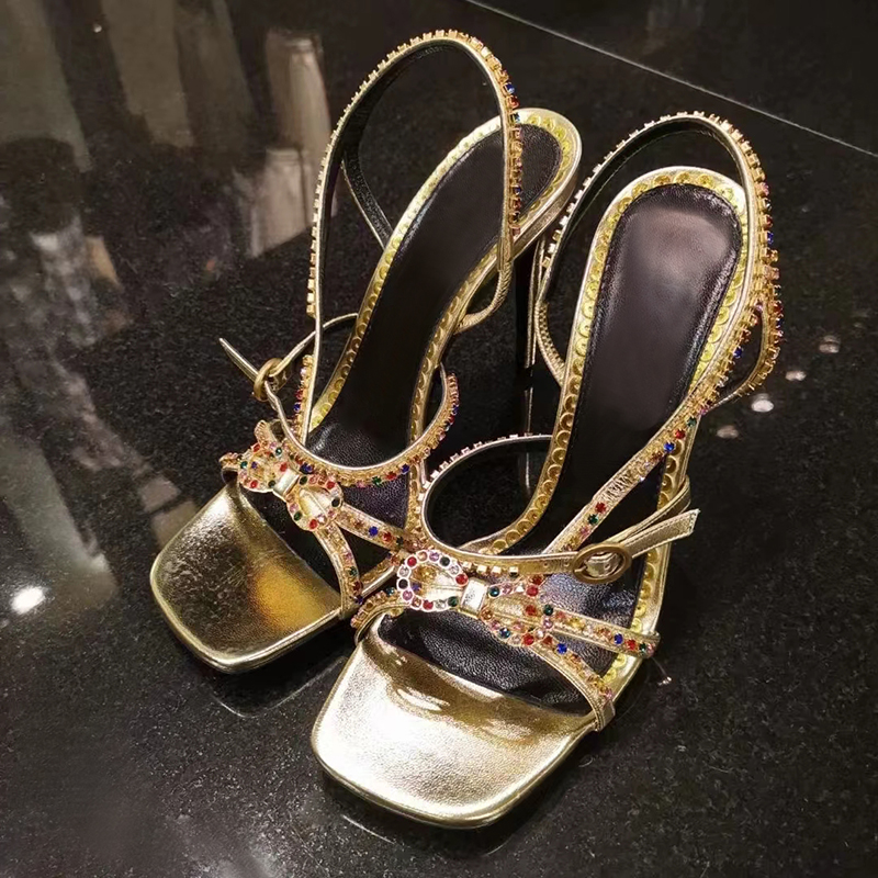 Luxury bow crystal diamond decorative stiletto sandals 11cm Rhinestone black gold evening dress women's high heels designer banquet dress shoes shoe factory
Luxury bow crystal diamond decorative stiletto sandals 11cm Rhinestone black gold evening dress women's high heels designer banquet dress shoes shoe factory