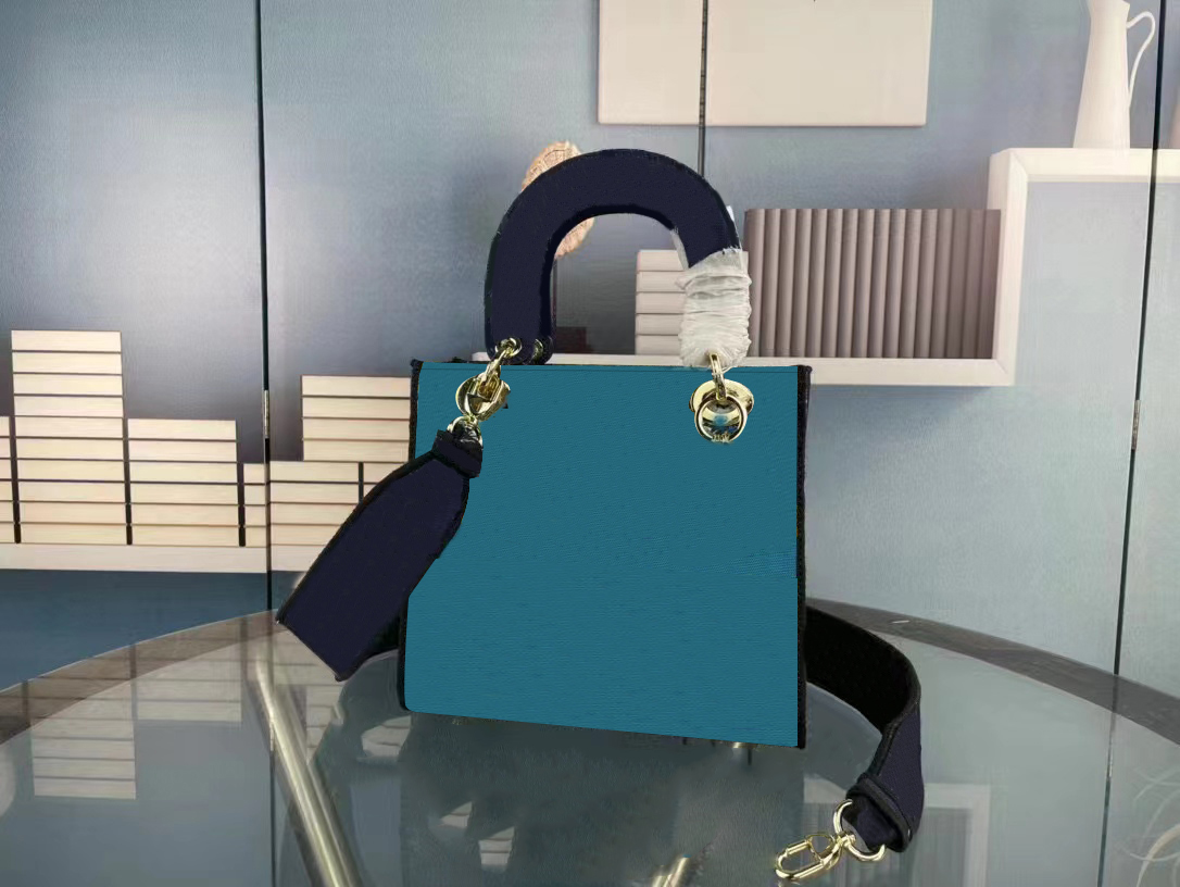 New Crossbody Bag Fashion Handbags Purses VINTAGE Bag Women Classic Genuine Leather Shoulder Bags #V888666, Multi-color
New Crossbody Bag Fashion Handbags Purses VINTAGE Bag Women Classic Genuine Leather Shoulder Bags #V888666, Multi-color
