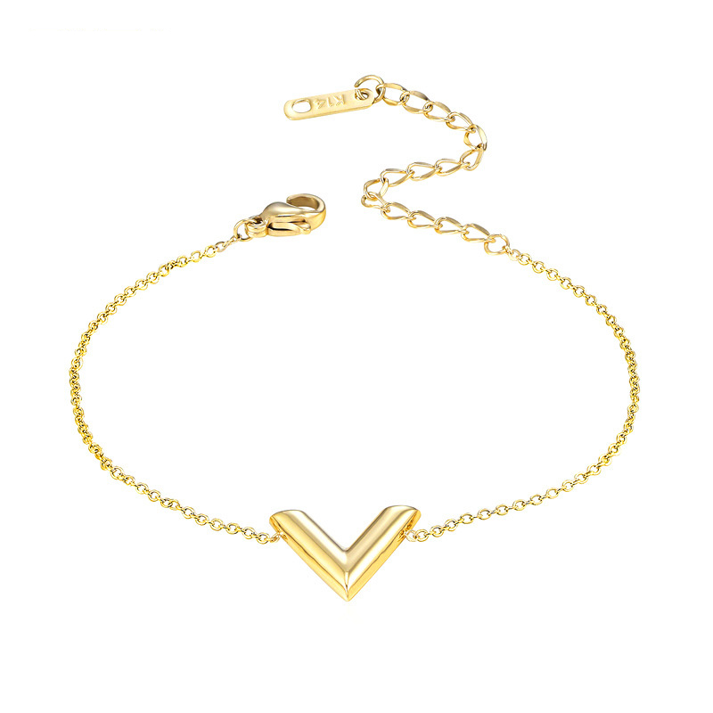 V Letter Charm Bracelets for Women 18K Gold Plated Titanium Steel Love Bracelet Silver Rose Gold Color Bangles Fashion Luxury Link Chain Party Jewelry Girls Gifts
V Letter Charm Bracelets for Women 18K Gold Plated Titanium Steel Love Bracelet Silver Rose Gold Color Bangles Fashion Luxury Link Chain Party Jewelry Girls Gifts