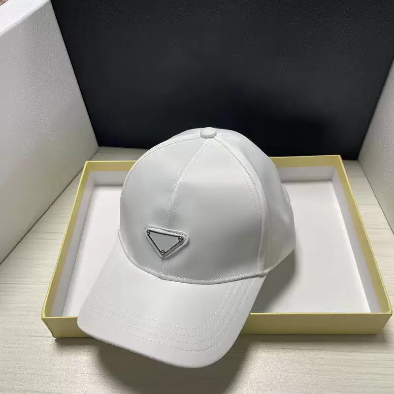 Luxurys Desingers Letter Baseball Cap Woman Caps embroidery Sun Hats Fashion Leisure Design Block Hat 8 Colors Embroidered Washed Sunscreen pretty, #1
Luxurys Desingers Letter Baseball Cap Woman Caps embroidery Sun Hats Fashion Leisure Design Block Hat 8 Colors Embroidered Washed Sunscreen pretty, #1