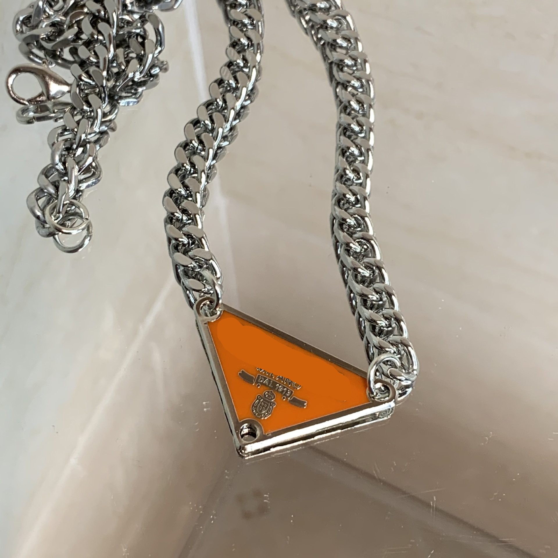 designer necklace luxury heart necklaces Pendant Chain Luxurious For Women men Fashion Jewelry Engagement Gift for lovers Never fade Not allergic charm Pendants
designer necklace luxury heart necklaces Pendant Chain Luxurious For Women men Fashion Jewelry Engagement Gift for lovers Never fade Not allergic charm Pendants