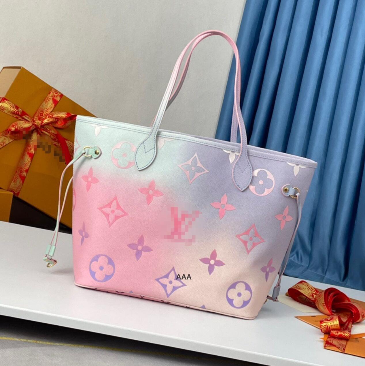 LVs louiseitys viutonitys YSLitys GGitys Bags Gradient Rainbow render shopping bag fashion evening package clutch handbag luxury designer b, Red
LVs louiseitys viutonitys YSLitys GGitys Bags Gradient Rainbow render shopping bag fashion evening package clutch handbag luxury designer b, Red