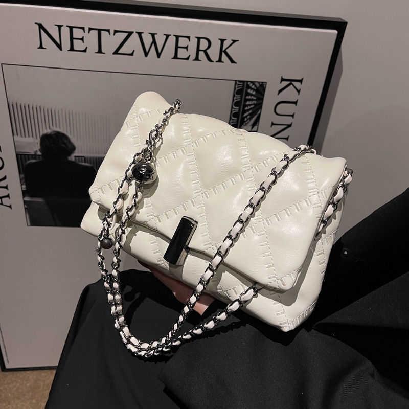 Senior designer chain underarm bag spring 2022 new fashion texture net red shoulder bag, White
Senior designer chain underarm bag spring 2022 new fashion texture net red shoulder bag, White