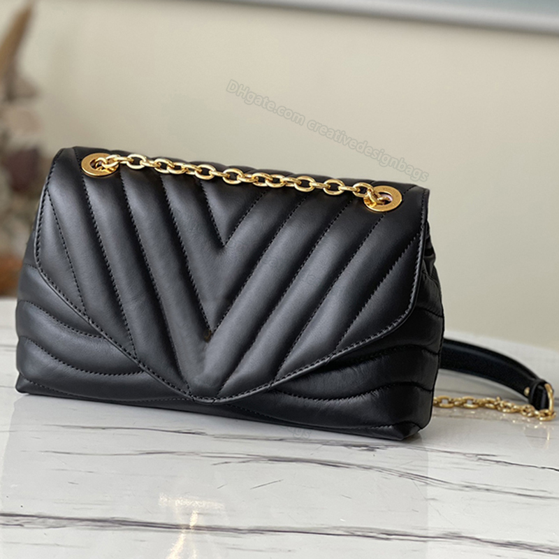 Women Crossbody Shoulder Chain Bag New Wave Messenger Soft Pillow Leather Clutch V Quilting Foldover Buckle Vintage Fashion 24cm L308, M58549
Women Crossbody Shoulder Chain Bag New Wave Messenger Soft Pillow Leather Clutch V Quilting Foldover Buckle Vintage Fashion 24cm L308, M58549