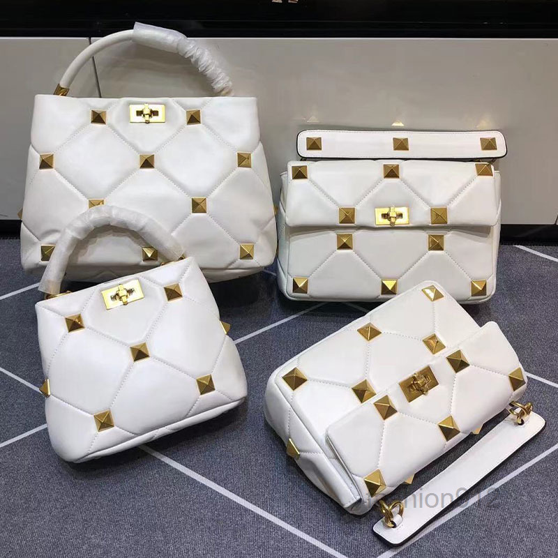 Evening Bags Top Quality Rivet Bucket Bag Flap Purse Handbag Wallet On Chain Bag Crossbody Bags Genuine Leather Sacoche Thread Pochette Rem
Evening Bags Top Quality Rivet Bucket Bag Flap Purse Handbag Wallet On Chain Bag Crossbody Bags Genuine Leather Sacoche Thread Pochette Rem