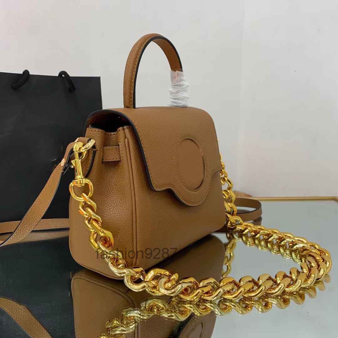 shoulder bags for women crossbody designers bag high quality luxury handbags famous brands design fashion shoulder unisex wallet small work sling lady d rse 2022, Red
shoulder bags for women crossbody designers bag high quality luxury handbags famous brands design fashion shoulder unisex wallet small work sling lady d rse 2022, Red