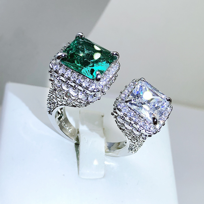 2022 Top Sell Wedding Rings Luxury Jewelry 925 Sterling Silver Princess Cut Emerald CZ Diamond Gemstones Party Eternity Women Engagement Open Adjustab