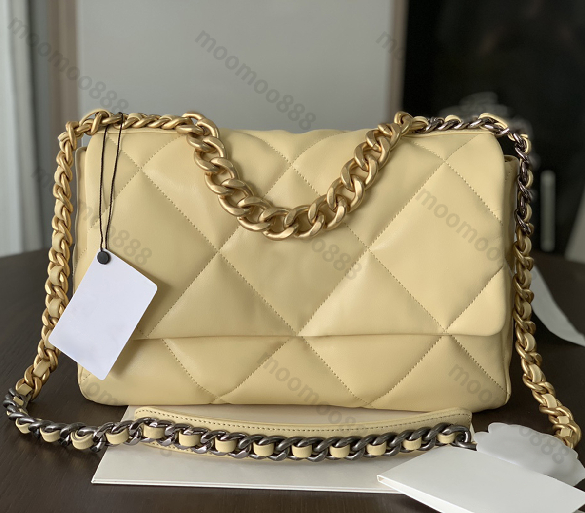 10A Top Tier Mirror Quality 19 Flap Bags Medium 30cm Real Leather Quilted Flap Beige Purse Luxury Designer Womens Black Shoulder Gold Strap Box Chian Bag Handbag, Upload pics to contact us
10A Top Tier Mirror Quality 19 Flap Bags Medium 30cm Real Leather Quilted Flap Beige Purse Luxury Designer Womens Black Shoulder Gold Strap Box Chian Bag Handbag, Upload pics to contact us