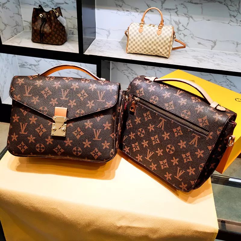 High Quality womens bags Designer women leather handbags Flap 41581 Luxury shoulder bag female Brown flower ladies brand imitation handbag wallets, Embossed black
High Quality womens bags Designer women leather handbags Flap 41581 Luxury shoulder bag female Brown flower ladies brand imitation handbag wallets, Embossed black