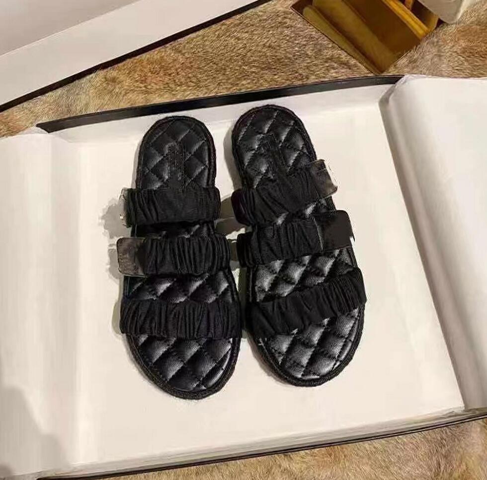 Summer Flat Bottom Slippers Fashion Metal Buckle Hemp Rope Sole Sandals Women's Leisure Ankle Strap Sandals Designer Scuffs Slipper, Not for individual sale
Summer Flat Bottom Slippers Fashion Metal Buckle Hemp Rope Sole Sandals Women's Leisure Ankle Strap Sandals Designer Scuffs Slipper, Not for individual sale