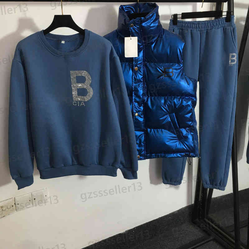 Three-piece Sets Womens Designer Tracksuits Jogging Suit Classic Logo Zip-up Padded Vest Jacket And Fleece Sweater With Casual Trousers 4 Colors Size -XL 0912
Three-piece Sets Womens Designer Tracksuits Jogging Suit Classic Logo Zip-up Padded Vest Jacket And Fleece Sweater With Casual Trousers 4 Colors Size -XL 0912
