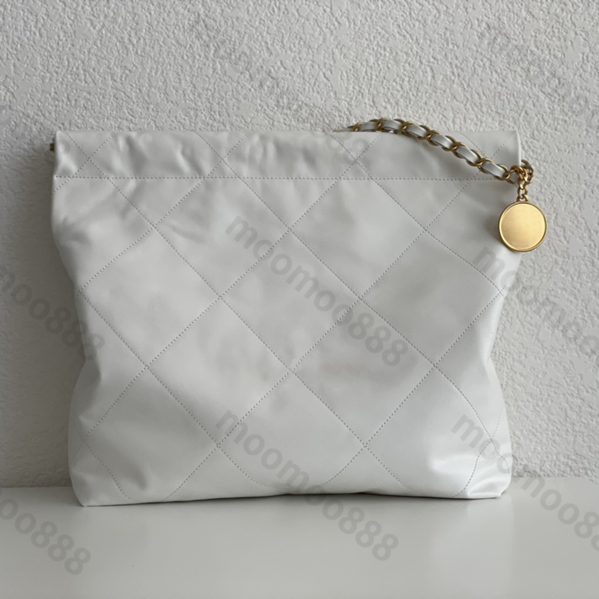10A Top Tier Mirror Quality 22 Quilted Tote Handbag Women Small Shopping Bag Real Leather Bucket Black Purse Luxury Designer Calfskin Shoulder Gold Chain Chip Bag, Carton
10A Top Tier Mirror Quality 22 Quilted Tote Handbag Women Small Shopping Bag Real Leather Bucket Black Purse Luxury Designer Calfskin Shoulder Gold Chain Chip Bag, Carton