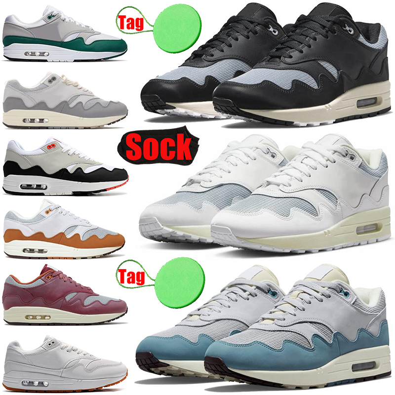 Pattas Waves 1 running shoes mens womens Noise Aqua White Sean Wotherspoon patta Monarch Grey Gum Night Maroon men trainers sports sneakers runners size 36-47, #9 36-45
Pattas Waves 1 running shoes mens womens Noise Aqua White Sean Wotherspoon patta Monarch Grey Gum Night Maroon men trainers sports sneakers runners size 36-47, #9 36-45