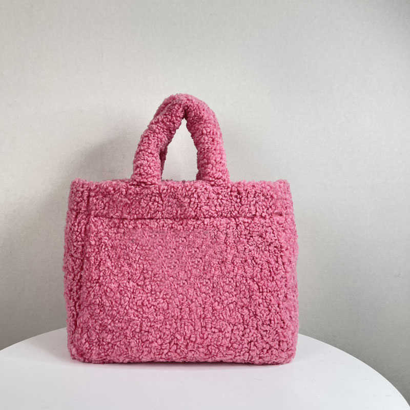 Plush New Shopping Bag Women Tote Handbag Large Handbags Purse Quality Shoulder Back Bags Soft Terry Fabric Material Multiple, Pink
Plush New Shopping Bag Women Tote Handbag Large Handbags Purse Quality Shoulder Back Bags Soft Terry Fabric Material Multiple, Pink