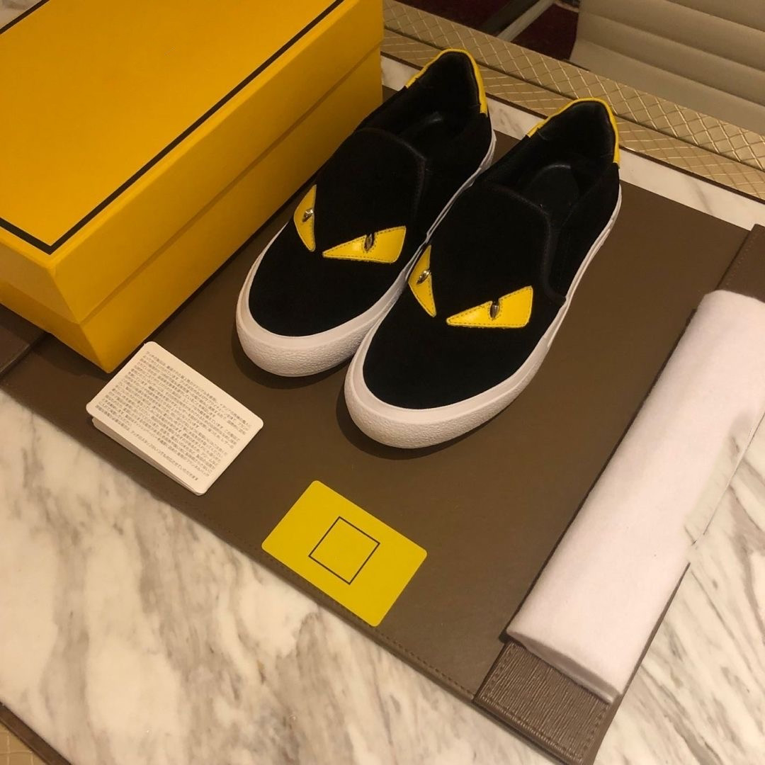 Designer casual shoes real leather mens shoes yellow eyes Little monster casual shoes Lace-Up fashion 38-46 03
Designer casual shoes real leather mens shoes yellow eyes Little monster casual shoes Lace-Up fashion 38-46 03