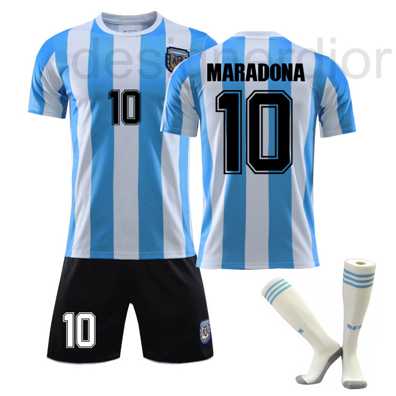 Soccer Sets/Tracksuits designer Maradona shirt No.10 Argentina 1986 commemorative king set, 1986 argentina no number
Soccer Sets/Tracksuits designer Maradona shirt No.10 Argentina 1986 commemorative king set, 1986 argentina no number