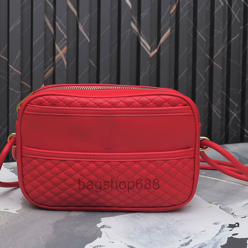 designer bags Camera Quilted Bag Genuine Leather Handbag Crossbody Bags Purse Plain Weight Zipper Shoulder Bag Sliding Strap Clutch Wallets 2022
designer bags Camera Quilted Bag Genuine Leather Handbag Crossbody Bags Purse Plain Weight Zipper Shoulder Bag Sliding Strap Clutch Wallets 2022