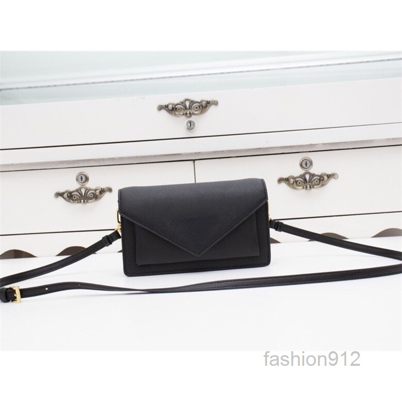 Coin Purses Shoulder Bags Women Handbag Wallet Leather Pure Color All-match Shopping Crossbody Designer Purses Messenger 1025Multi Pochette
Coin Purses Shoulder Bags Women Handbag Wallet Leather Pure Color All-match Shopping Crossbody Designer Purses Messenger 1025Multi Pochette