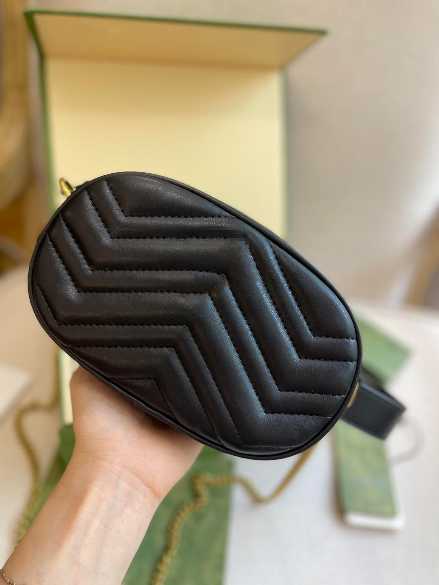 Top quality lady Single Wallets Handbags Popular Crossbody Bag fashion Classic Cross Body Purse totes hot Designer Shoulder bag sx012s, 1_black
Top quality lady Single Wallets Handbags Popular Crossbody Bag fashion Classic Cross Body Purse totes hot Designer Shoulder bag sx012s, 1_black