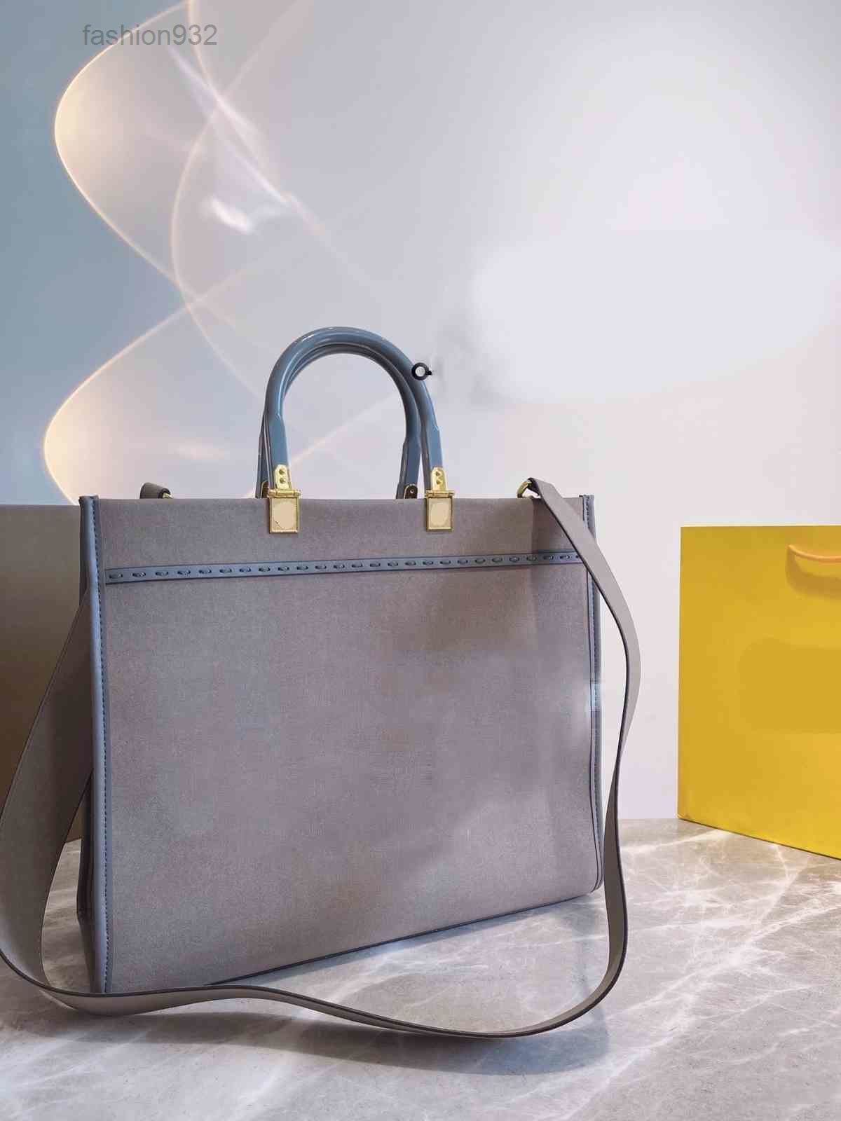 Evening Bags Shoulder Bags Handbags Letter Decoration Tote Wellknown Brand Designer Clutch Crossbody Strap High Capacity and Quality Wallet, Grey 
Evening Bags Shoulder Bags Handbags Letter Decoration Tote Wellknown Brand Designer Clutch Crossbody Strap High Capacity and Quality Wallet, Grey