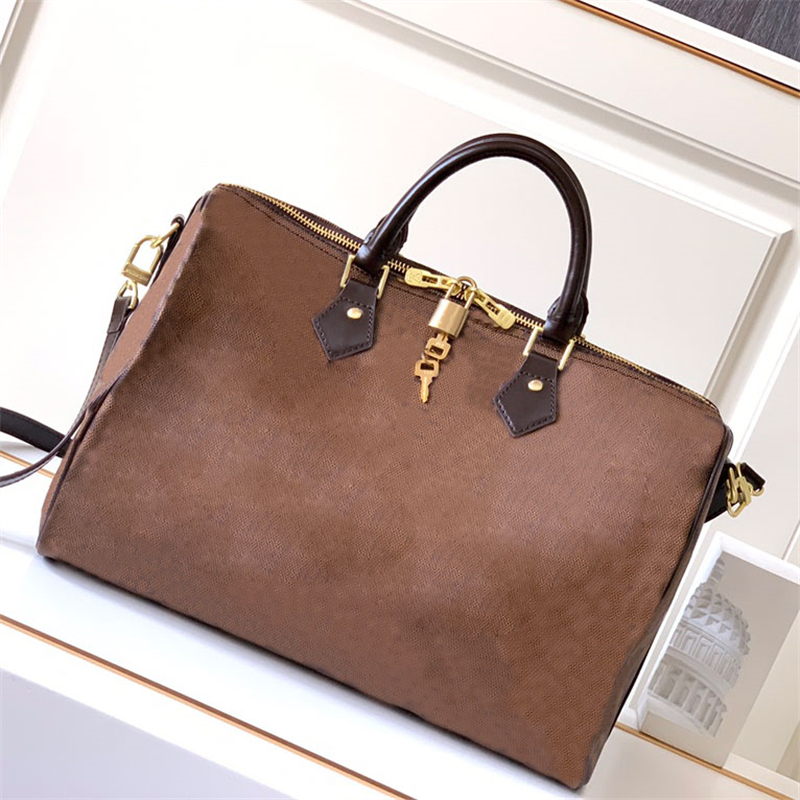Designer Classic Traveler Speedy Bag 30 25 Fashion Women Shoulder Shopping Bags Nano Pillow Luxury 20 35 Totes Handbags Crossbody Coin Purse, 23
Designer Classic Traveler Speedy Bag 30 25 Fashion Women Shoulder Shopping Bags Nano Pillow Luxury 20 35 Totes Handbags Crossbody Coin Purse, 23
