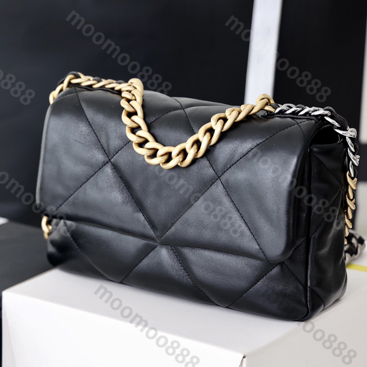10A Top Tier Mirror Quality 19 Flap Bags Small 26cm Real Leather Quilted Flap Black Purse Luxury Designer Womens Crossbody Shoulder Gold Strap Box Chian Bag Handbag, White2 real leather
10A Top Tier Mirror Quality 19 Flap Bags Small 26cm Real Leather Quilted Flap Black Purse Luxury Designer Womens Crossbody Shoulder Gold Strap Box Chian Bag Handbag, White2 real leather