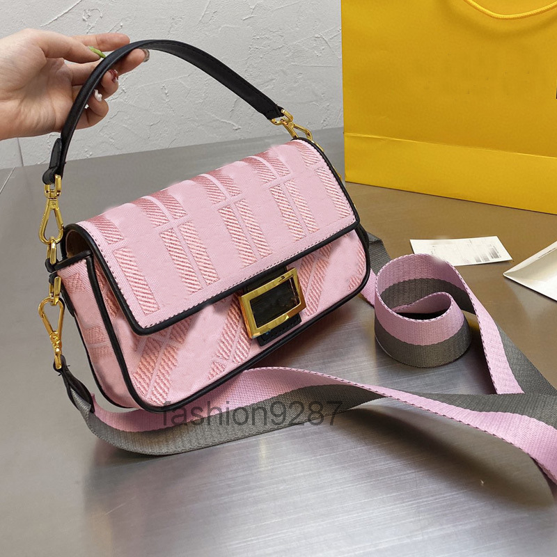 Women Messenger Bags Purse Cross Body Bag Fashion Canvas Lettered Print Embroidery Detachable Wide Shoulder Strap Gold Hardware Buckle Hasp 2022, Pink
Women Messenger Bags Purse Cross Body Bag Fashion Canvas Lettered Print Embroidery Detachable Wide Shoulder Strap Gold Hardware Buckle Hasp 2022, Pink