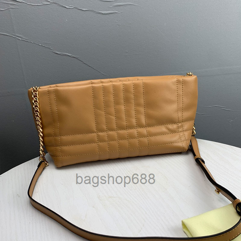 designer bags Crossbody Lola Bag Women Quilting Handbags Shoulder Bags Sheepskin Zipper Closure Fashion Letters Inset Pocket High Quality Clutch Plain Wallet
designer bags Crossbody Lola Bag Women Quilting Handbags Shoulder Bags Sheepskin Zipper Closure Fashion Letters Inset Pocket High Quality Clutch Plain Wallet