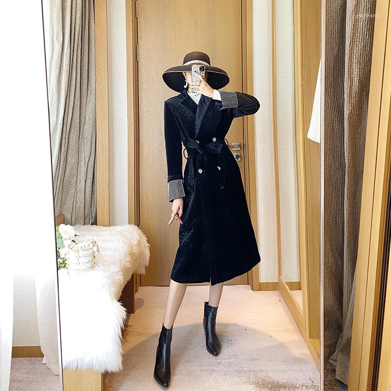 Women' Trench Coats Autumn And Winter Clothing 2022 Women' Heavy Industry Diamond Inlaid Hepburn Coat Medium Length Suit Collar, Picture shown
Women' Trench Coats Autumn And Winter Clothing 2022 Women' Heavy Industry Diamond Inlaid Hepburn Coat Medium Length Suit Collar, Picture shown