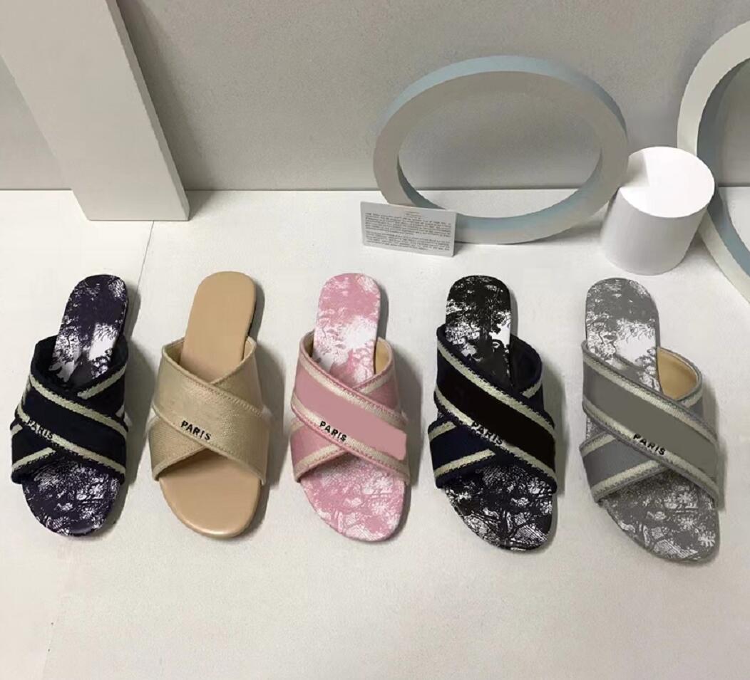 Designer Shoes Slippers Cross Vamp Embroidery Sandals Summer Flat Bottom Sandy Beach Shoe Slipper Fashion Leisure New Style Flip-Flops Sandal, Not for individual sale
Designer Shoes Slippers Cross Vamp Embroidery Sandals Summer Flat Bottom Sandy Beach Shoe Slipper Fashion Leisure New Style Flip-Flops Sandal, Not for individual sale