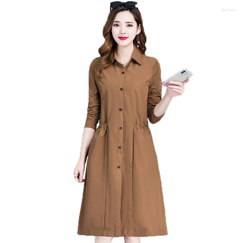 Women's Trench Coats Women's Windbreaker Women Spring Autumn Mid-Length Button Jacket 2022 The Large Size Slim Coat Femme Solid Color, Khaki
Women's Trench Coats Women's Windbreaker Women Spring Autumn Mid-Length Button Jacket 2022 The Large Size Slim Coat Femme Solid Color, Khaki