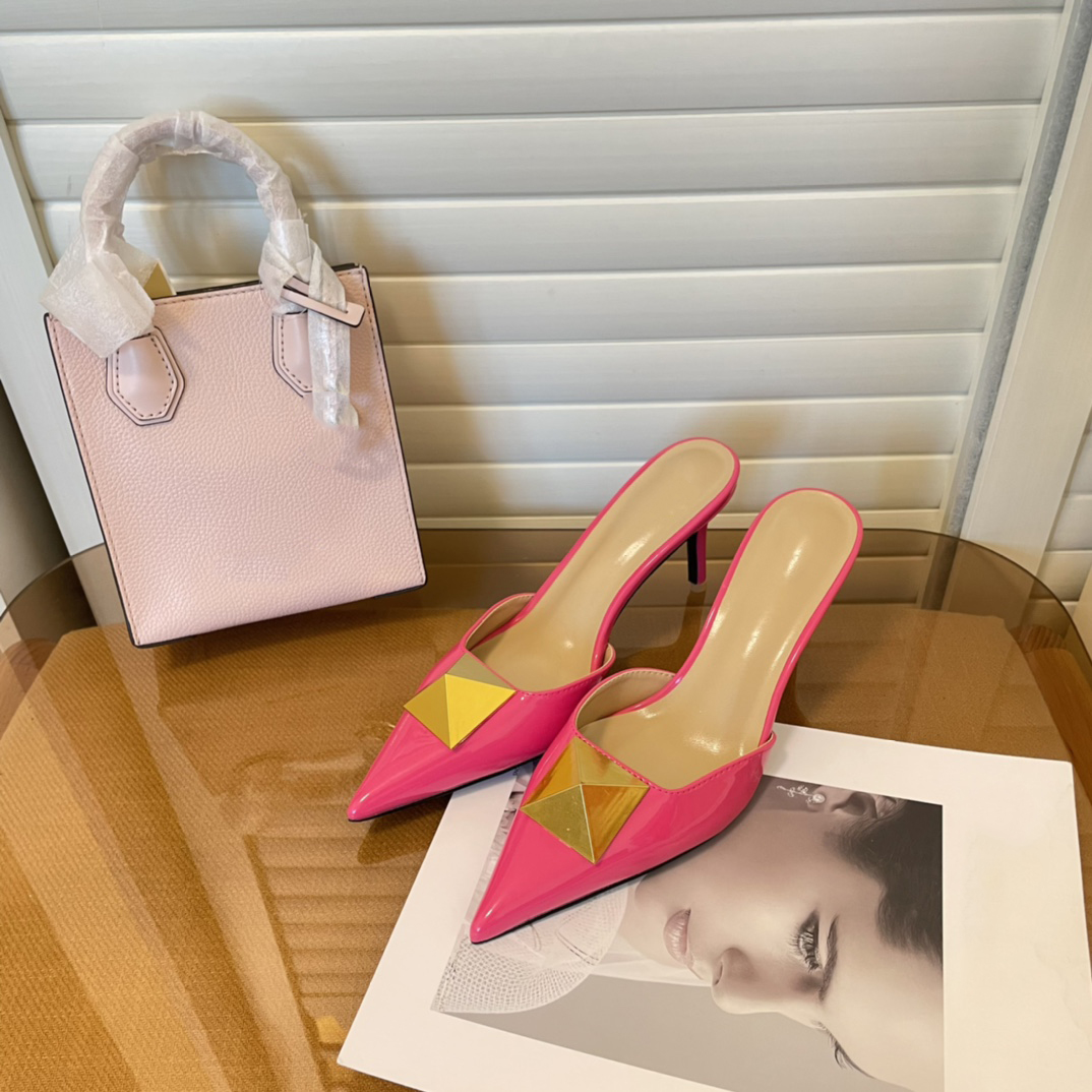 Shoes designers heels sandals womens business heels foot pads made of sheepskin heel 7cm size 34-41 very good, Gold
Shoes designers heels sandals womens business heels foot pads made of sheepskin heel 7cm size 34-41 very good, Gold