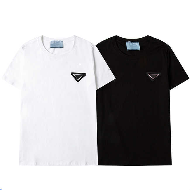 2021 Luxurys Designers Mens T shirt drees 100% cotton short sleeve round collar summer youth multi-color fashion print casual thin style, White
2021 Luxurys Designers Mens T shirt drees 100% cotton short sleeve round collar summer youth multi-color fashion print casual thin style, White