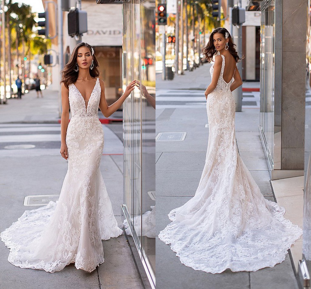 Sexy Bohemian Mermaid Wedding Dress Sleeveless Deep V Neck Backless Lace Applique Sweep Train Satin Bridal Gown Custom Made